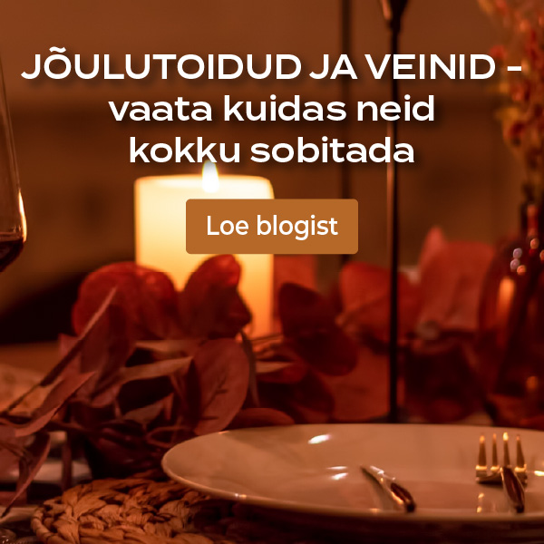 kaetud pidulik Jõululaud küünlavalgus